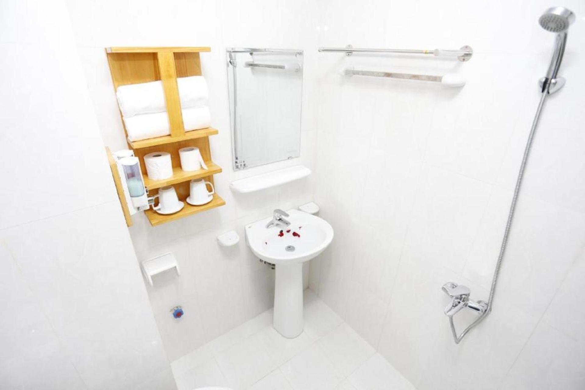 Catba Sunrise Hotel Dong Khe Sau ภายนอก รูปภาพ